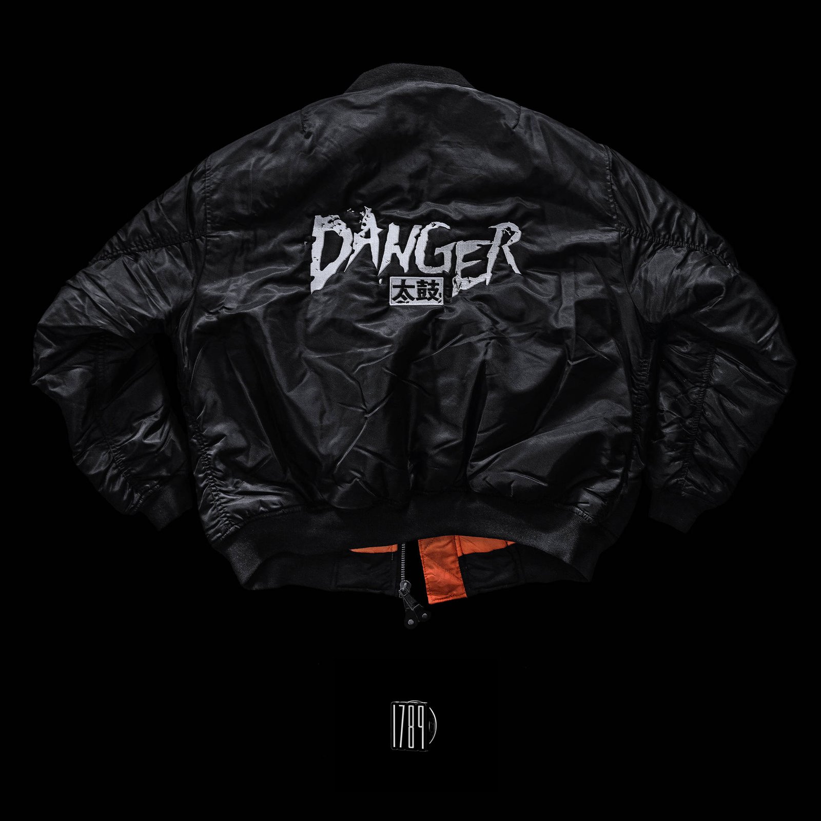 Danger 太鼓 - MA-1 Flight Jacket Embroidered Logo (1789 Pin